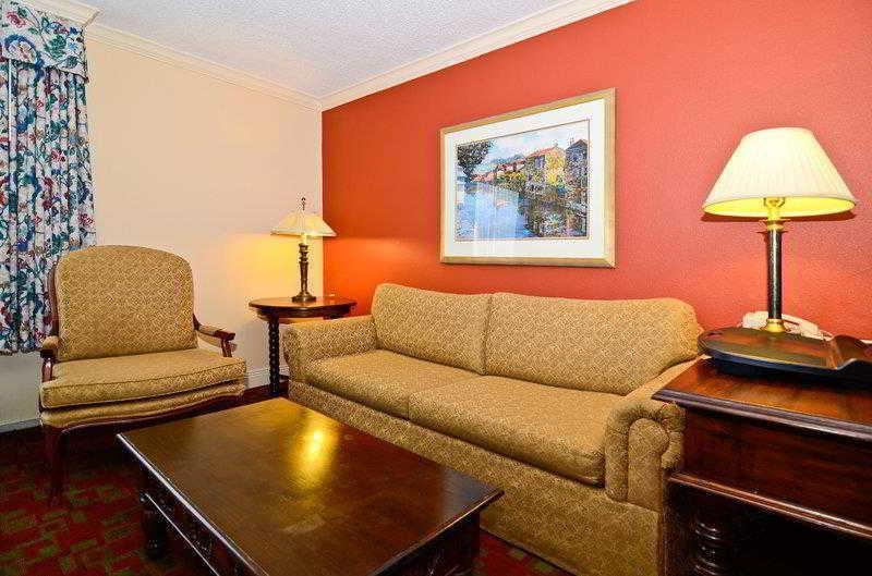 Holiday Inn Express & Suites - Shreveport - Downtown, An Ihg Hotel Екстер'єр фото