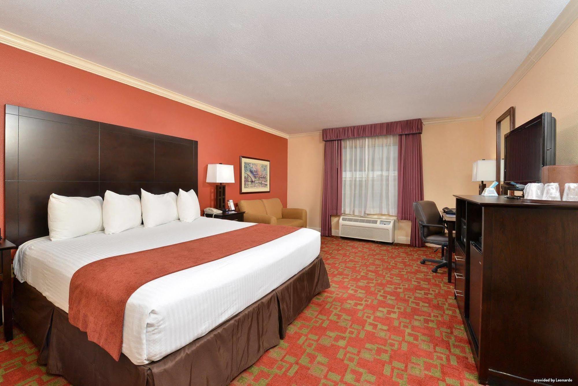 Holiday Inn Express & Suites - Shreveport - Downtown, An Ihg Hotel Екстер'єр фото